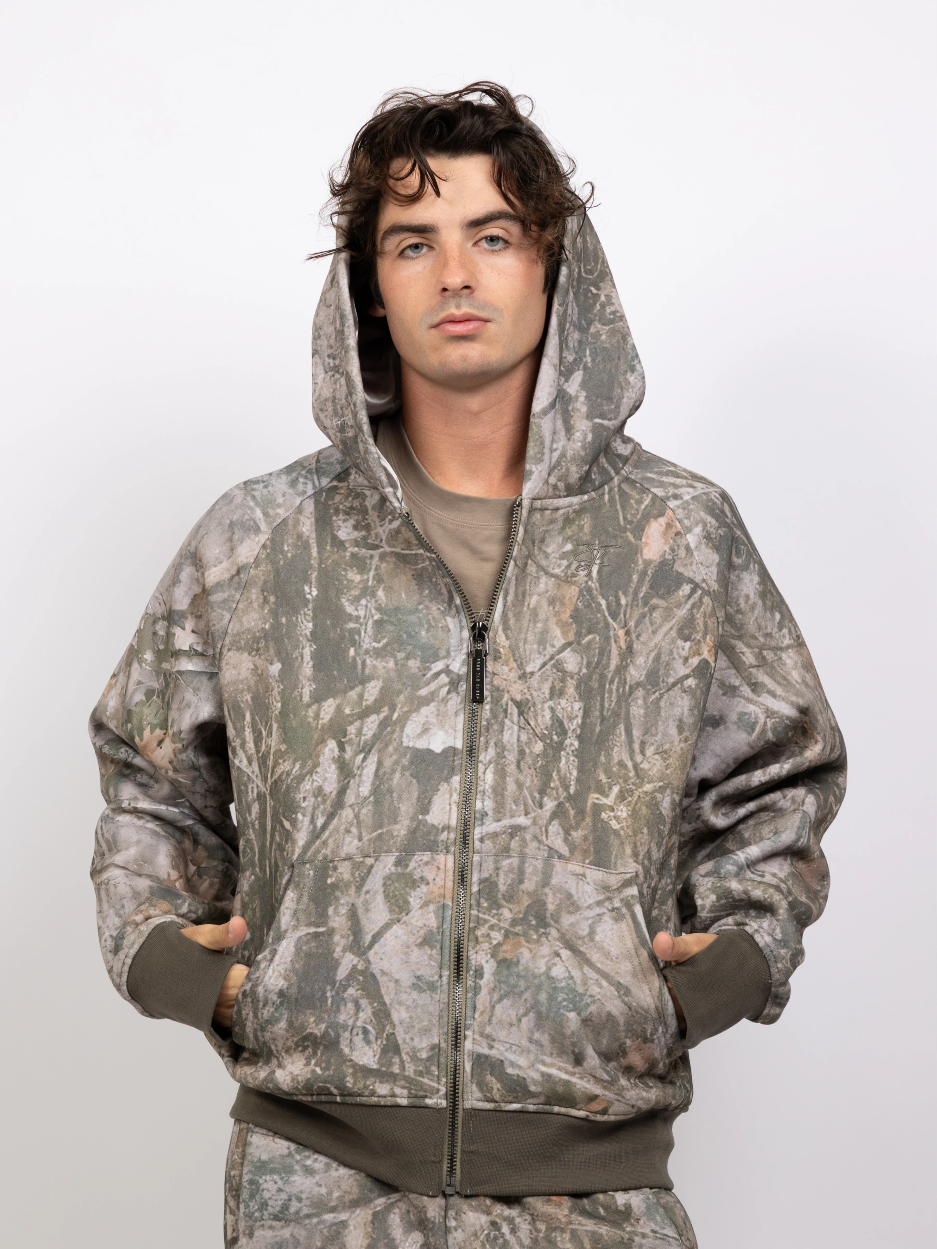 Aether Hoodie - Image 42