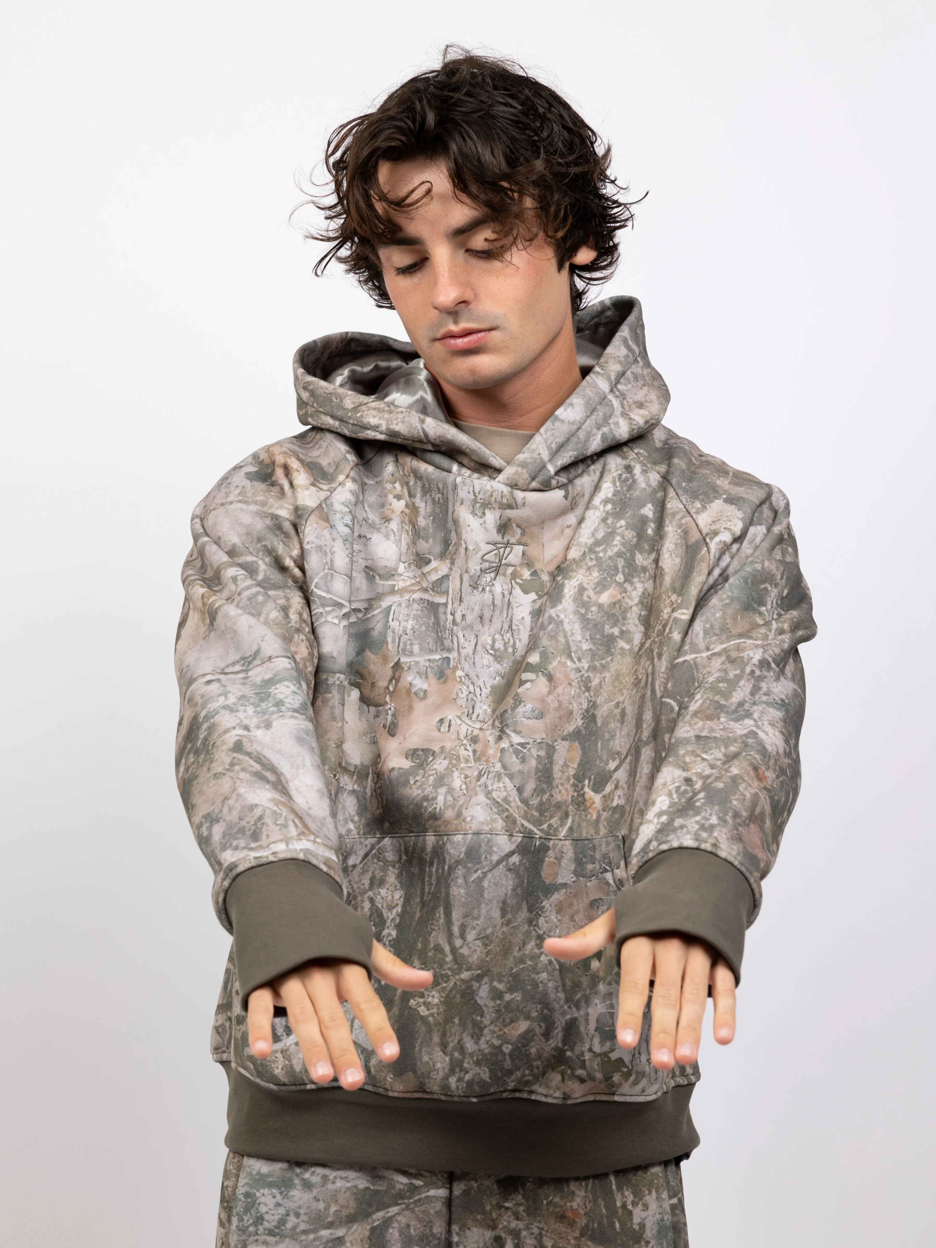 Aether Hoodie - Image 43