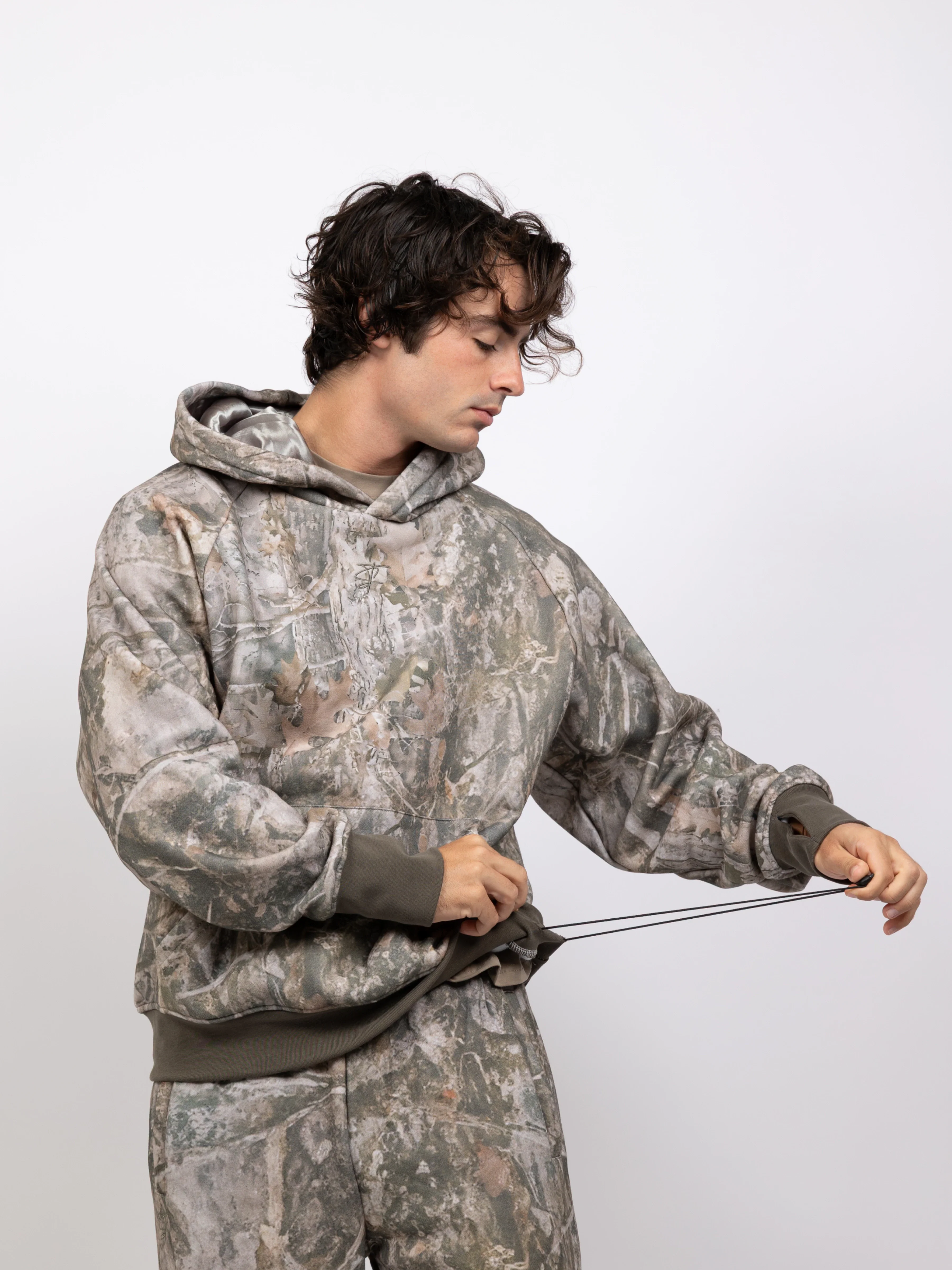 Aether Hoodie - Image 44