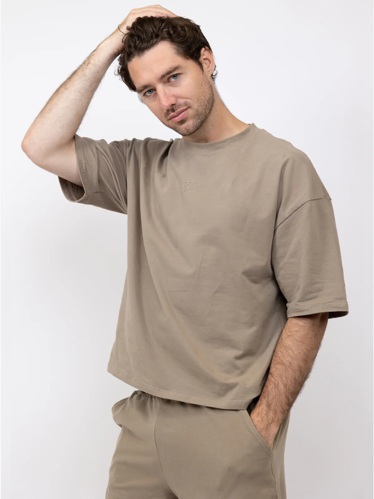 Aether Lounge Shirt - Image 15