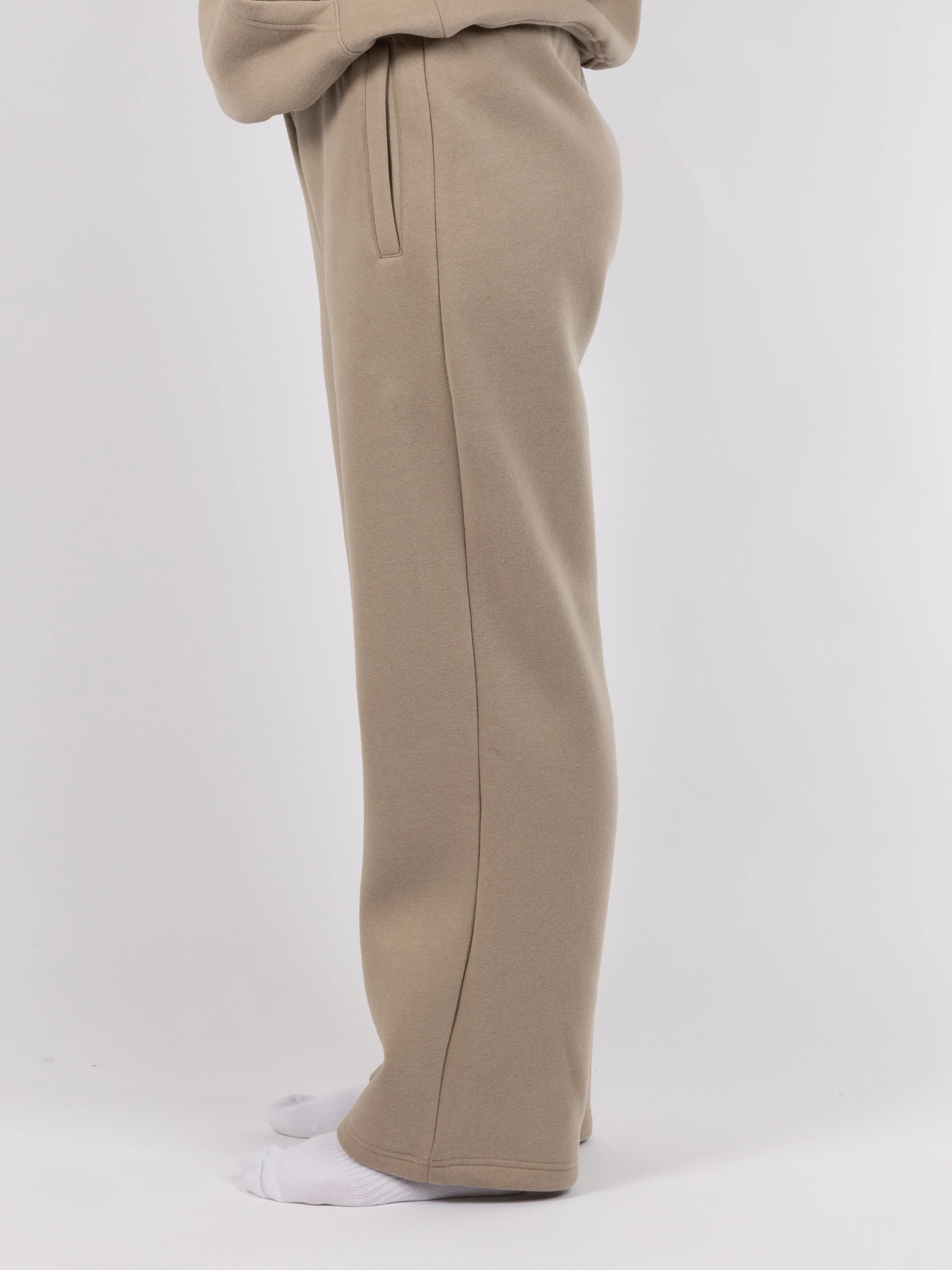 Aether Sweatpants - Image 25