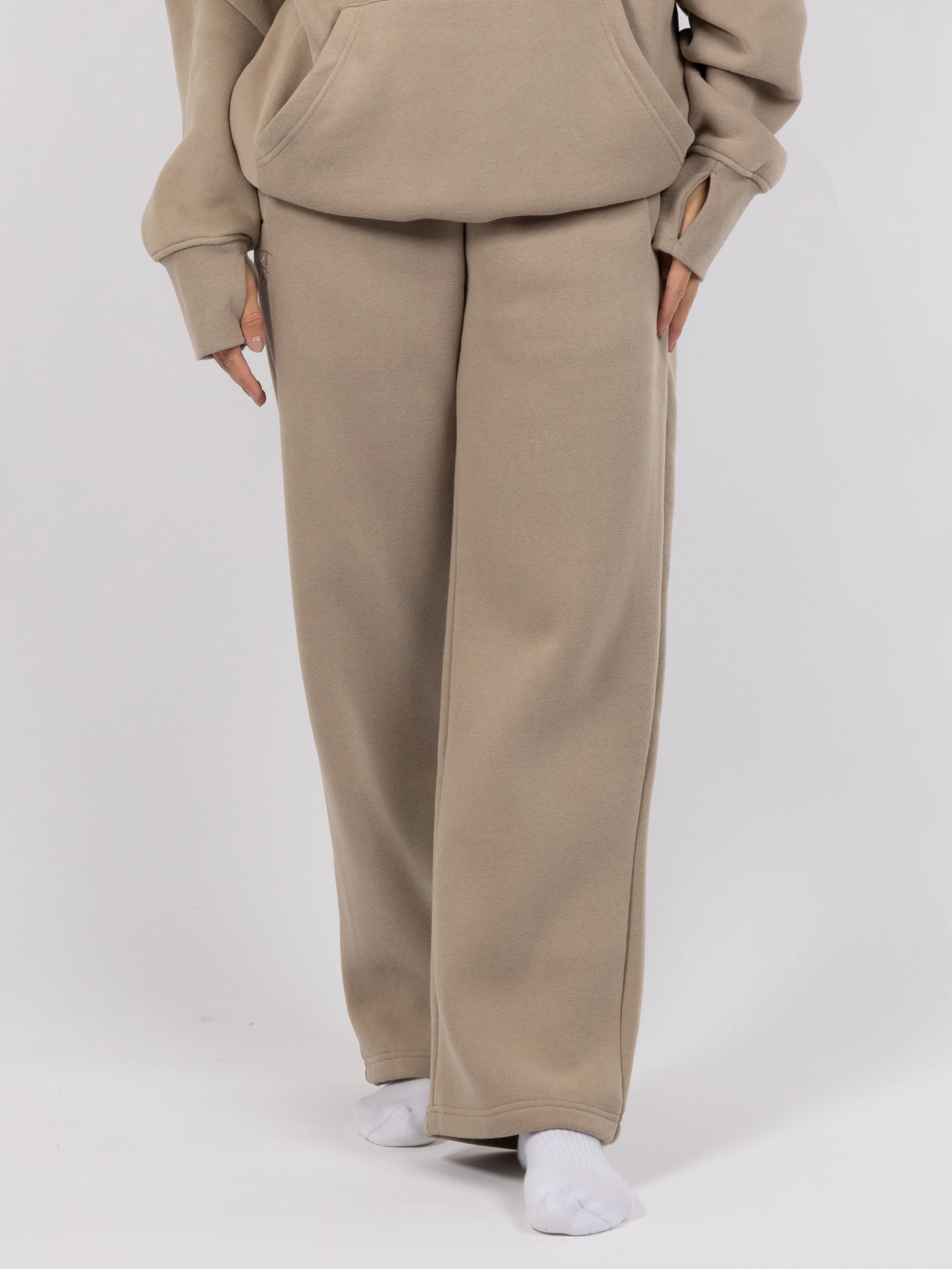 Aether Sweatpants - Image 27
