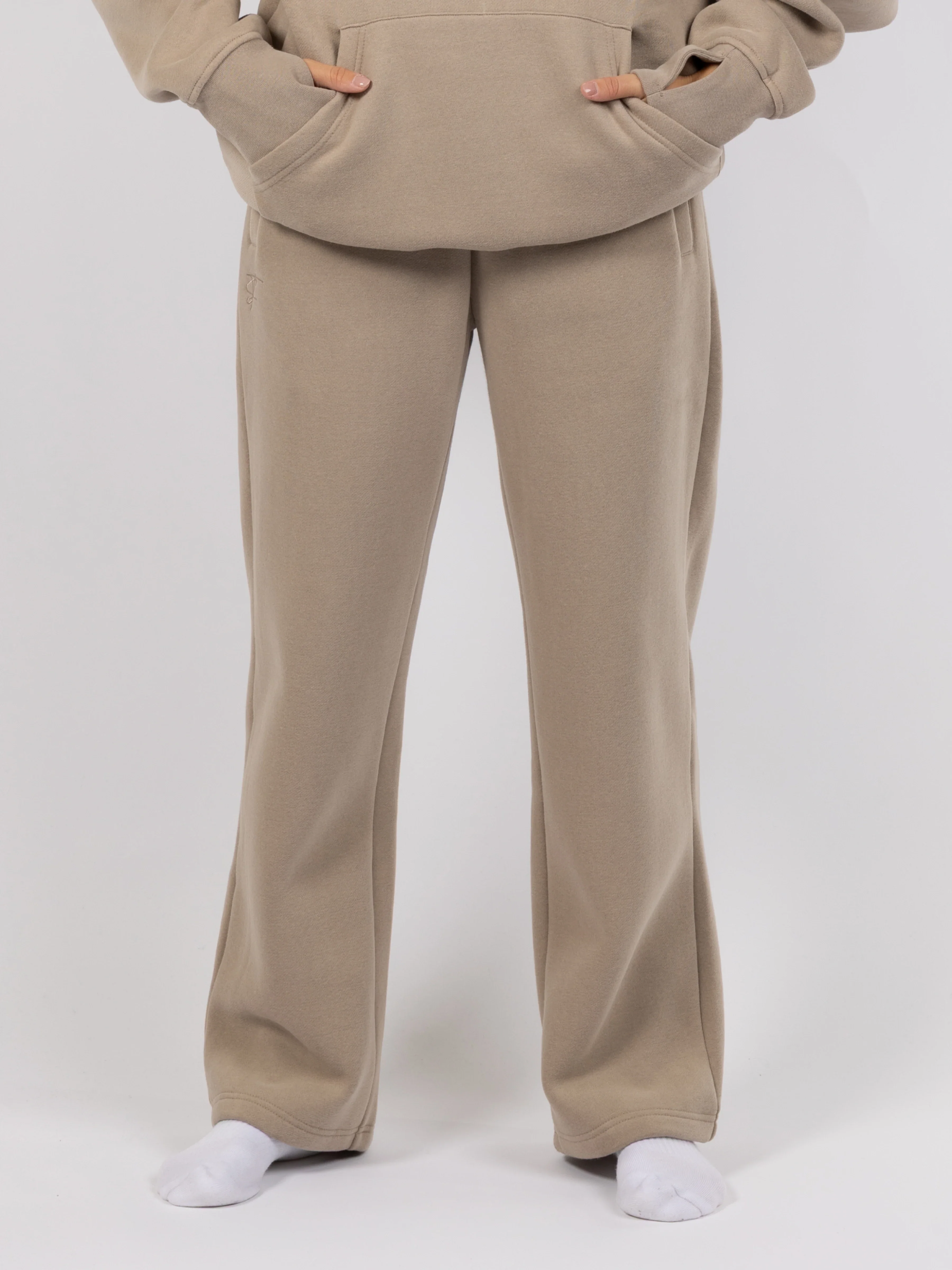 Aether Sweatpants - Image 33