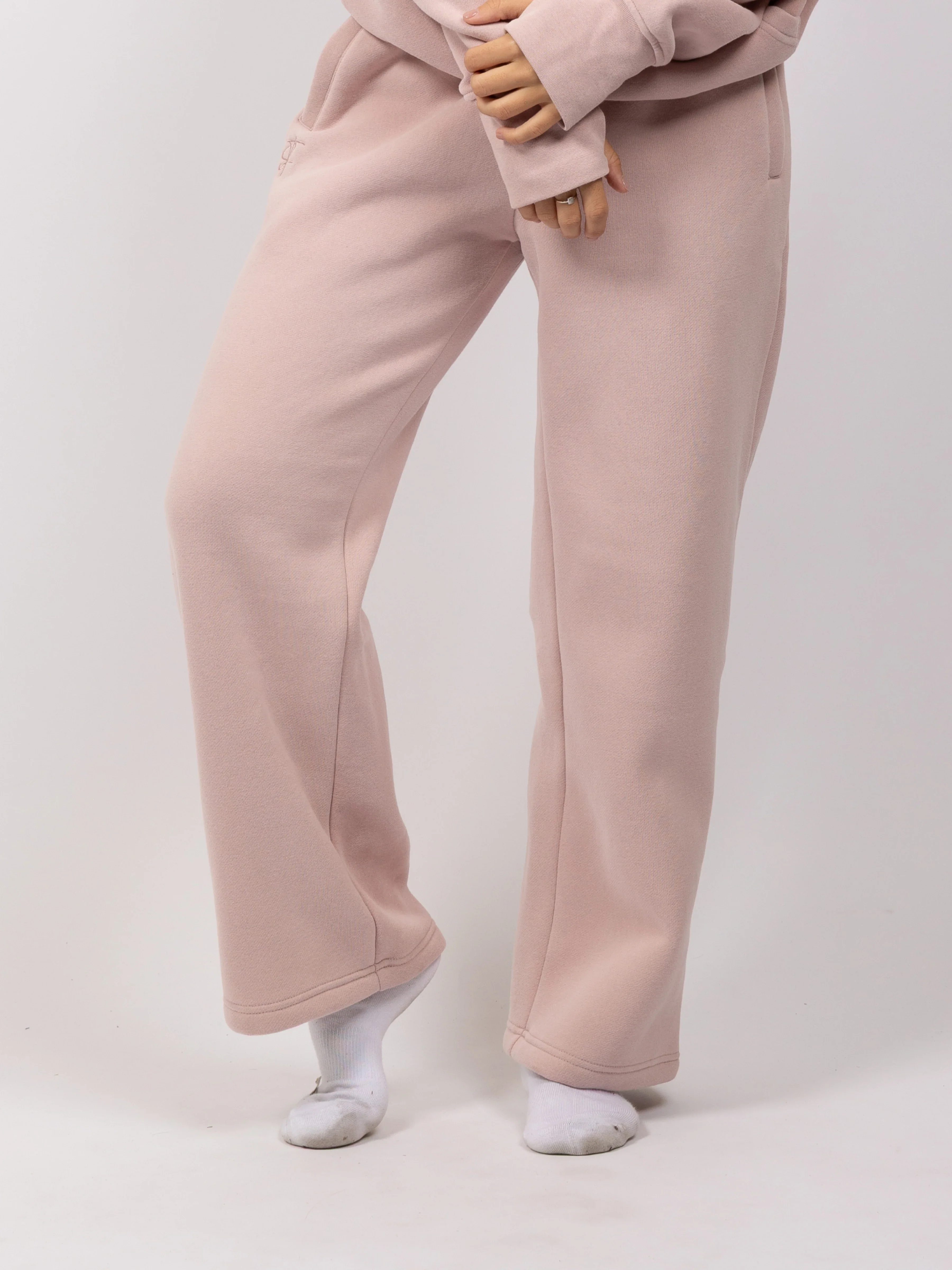 Aether Sweatpants - Image 60