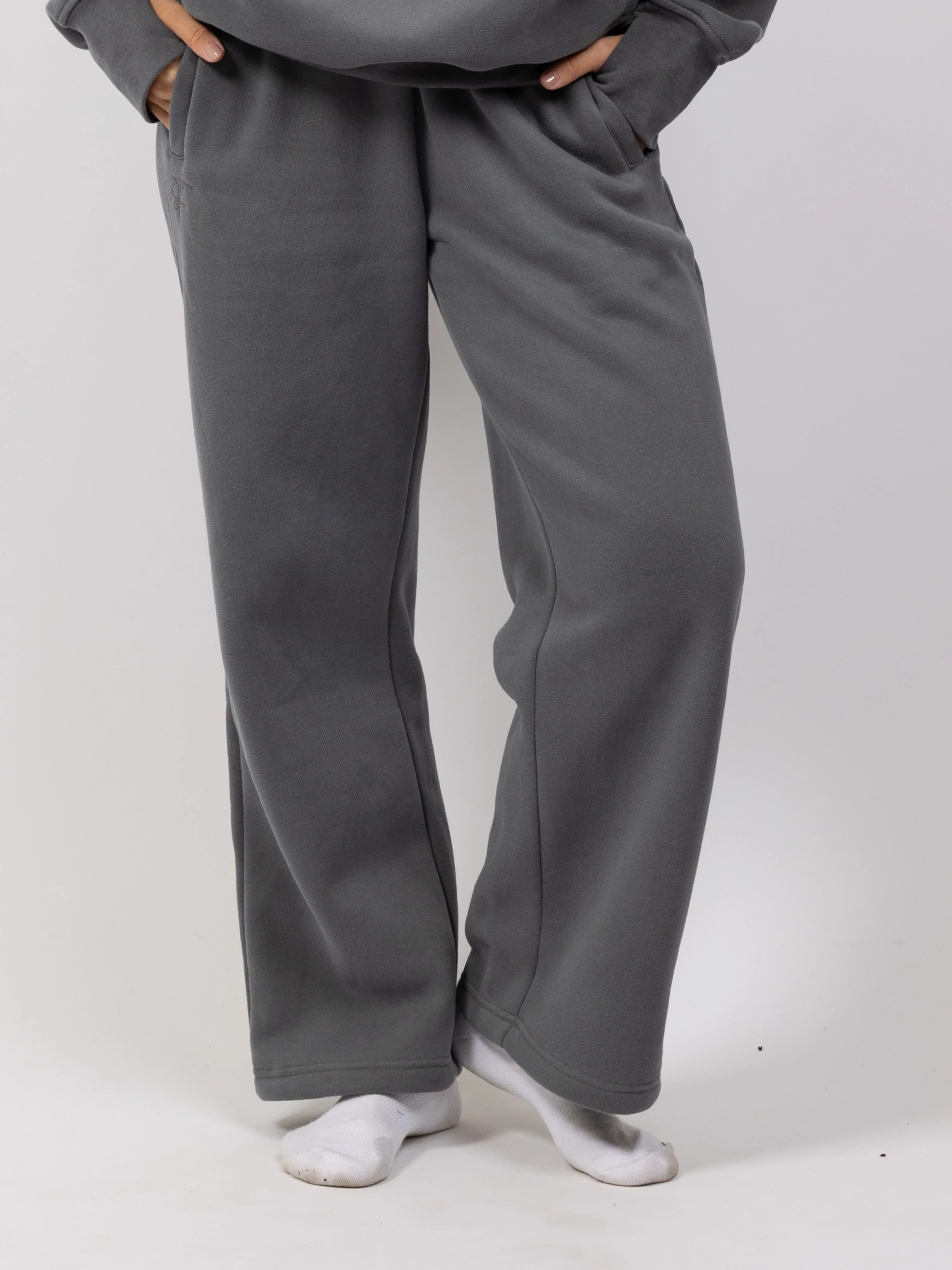 Aether Sweatpants - Image 66