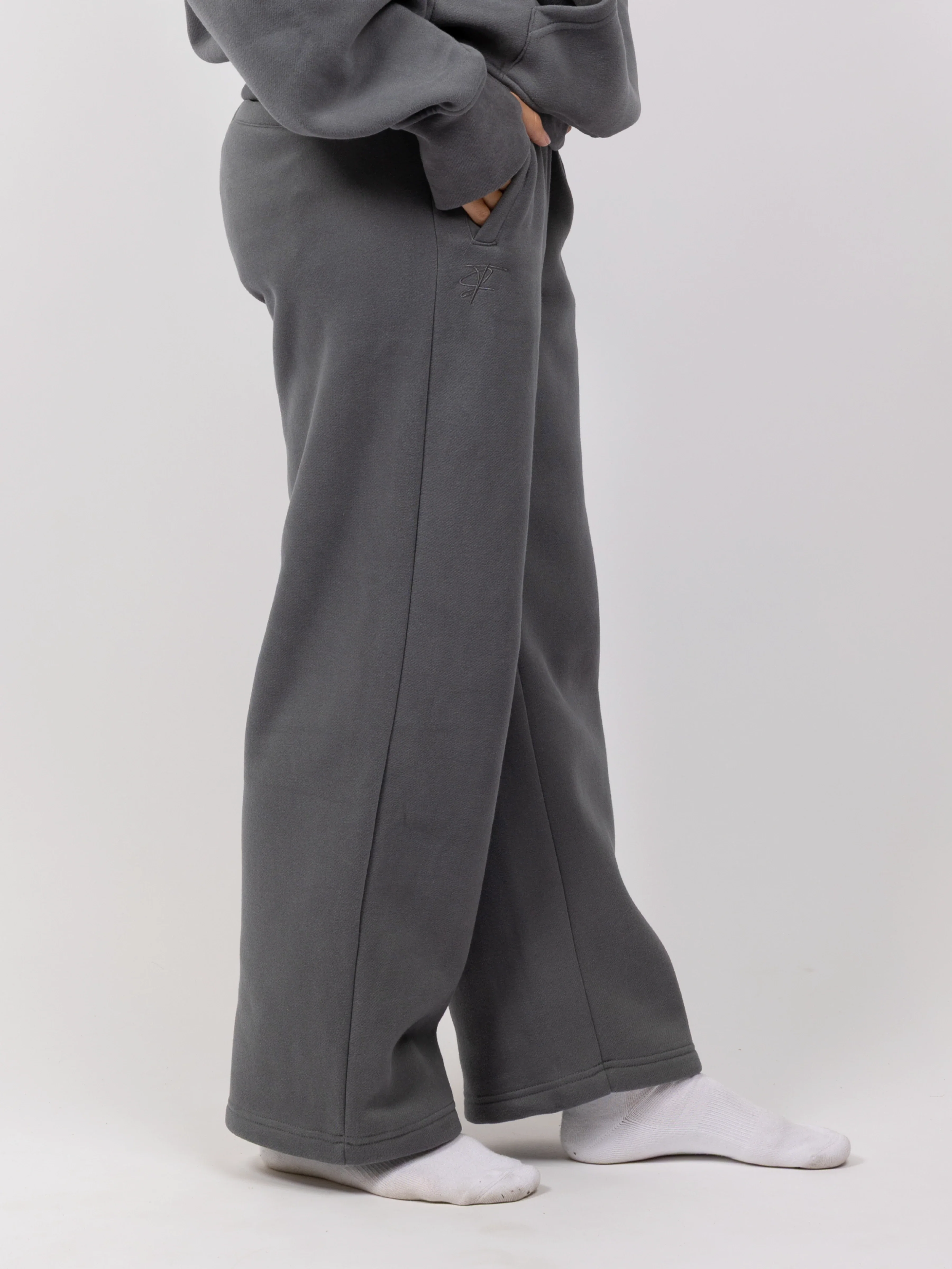 Aether Sweatpants - Image 68
