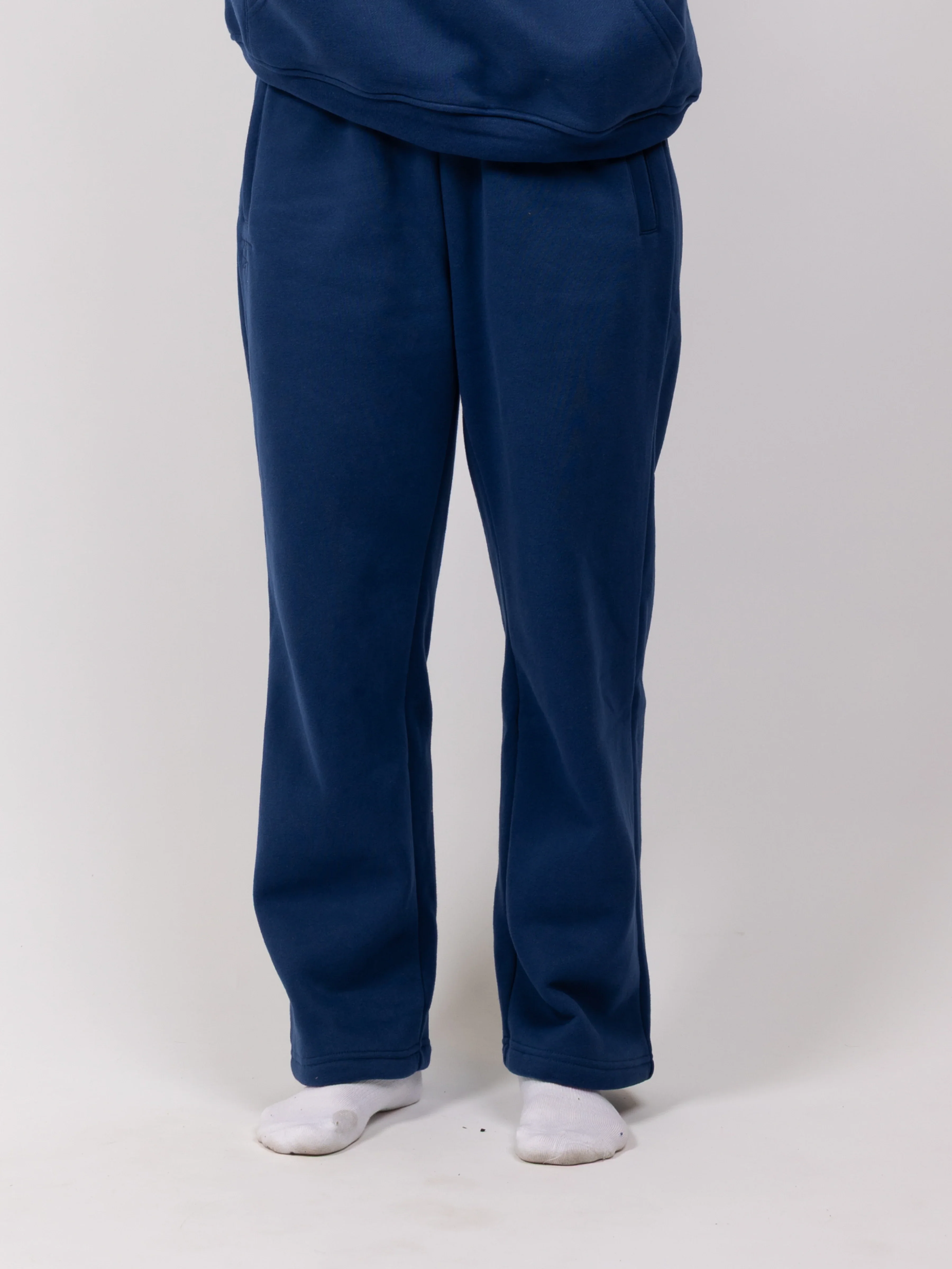 Aether Sweatpants - Image 90